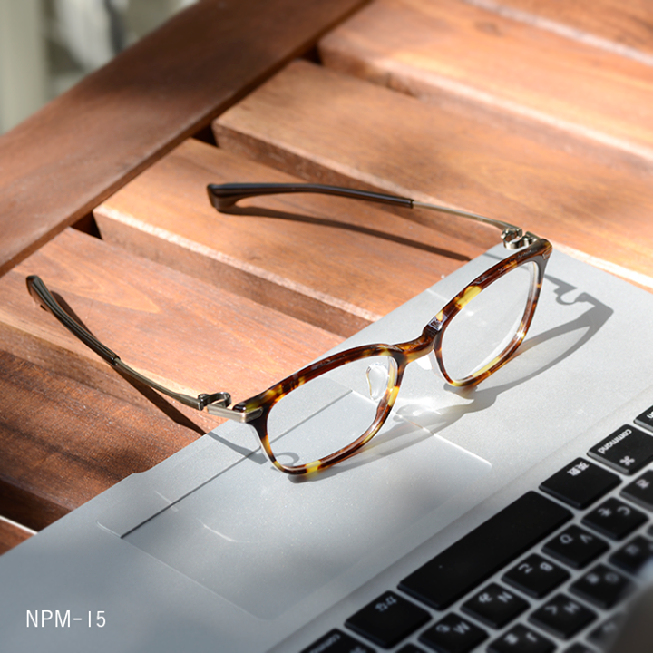 帶你剖析999.9 Four Nines日本神級眼鏡一秒舒適的奧秘－光明分子．眼鏡