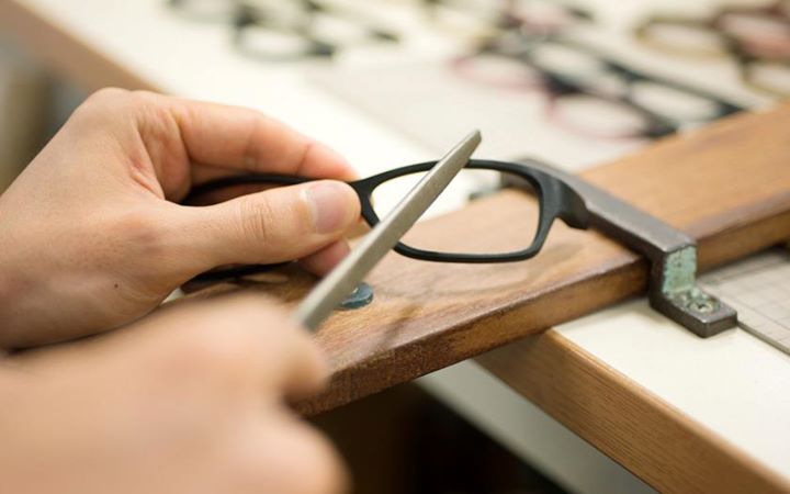 帶你剖析999.9 Four Nines日本神級眼鏡一秒舒適的奧秘－光明分子．眼鏡