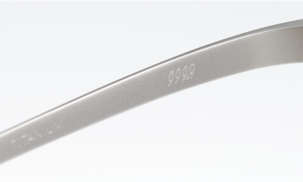 帶你剖析999.9 Four Nines日本神級眼鏡一秒舒適的奧秘－光明分子．眼鏡