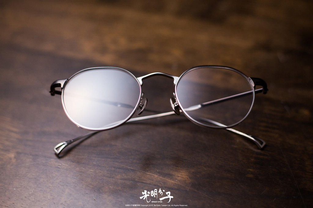 ISSEY MIYAKE × 金子眼鏡聯名系列「BONE SERIES III」-光明分子．眼鏡